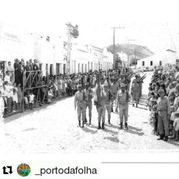 Desfile militar em Porto da Folha